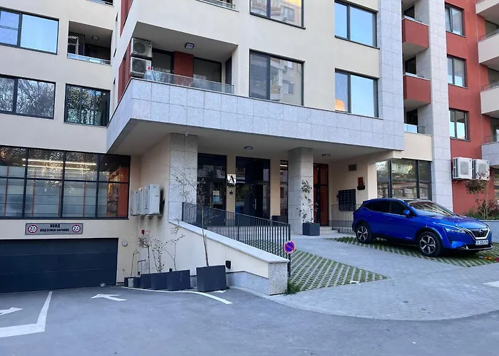 公寓 A-brilliant, New! Spacious & Modern In Whit Garage 瓦爾納