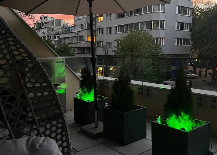 A-brilliant, New! Spacious & Modern In Whit Garage 公寓 瓦爾納