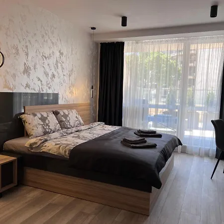 A-brilliant, New! Spacious & Modern In Whit Garage Lejlighed Varna