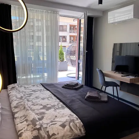 Lägenhet A-brilliant, New! Spacious & Modern In Whit Garage